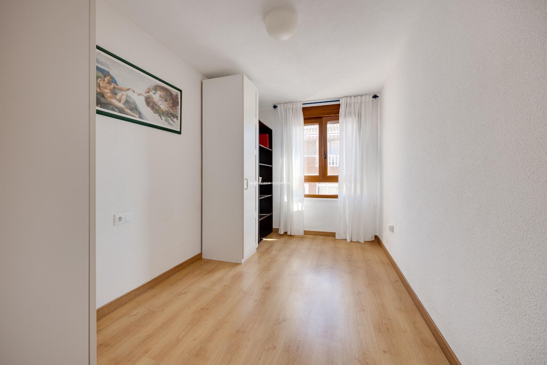 Reventa - Apartamento / piso - Torrevieja - Acequion