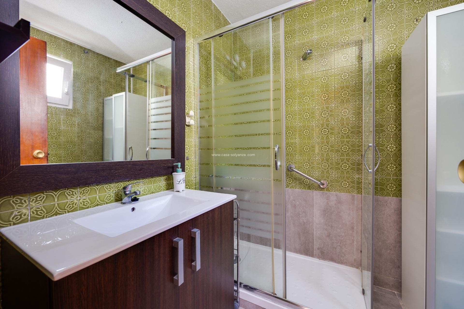 Reventa - Apartamento / piso - Torrevieja - Acequion