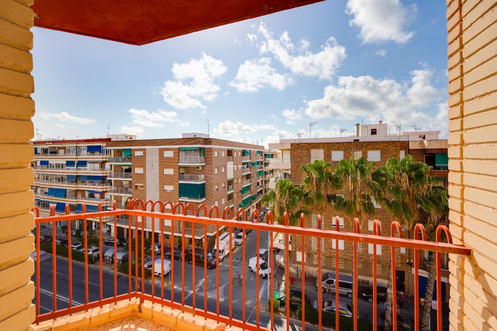 Reventa - Apartamento / piso - Torrevieja - Acequion