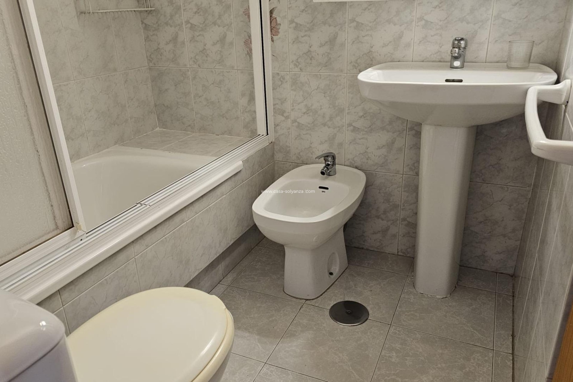 Reventa - Apartamento / piso - Torrevieja - Acequion