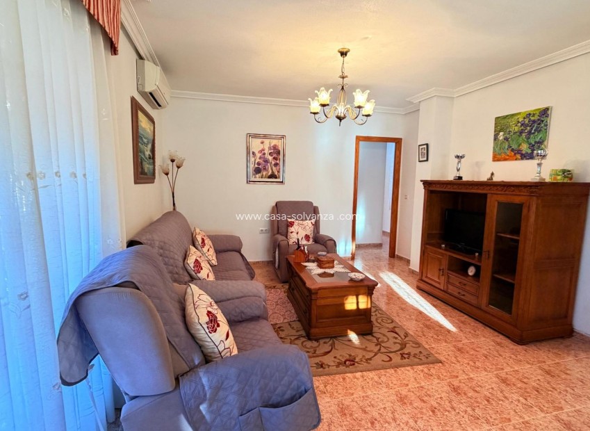 Reventa - Apartamento / piso - Torrevieja - Acequion