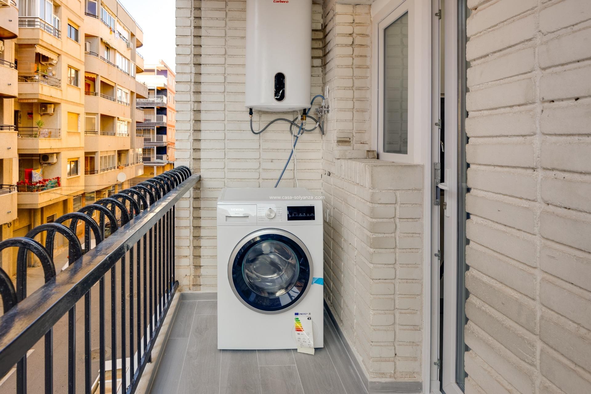 Reventa - Apartamento / piso - Torrevieja - Acequion