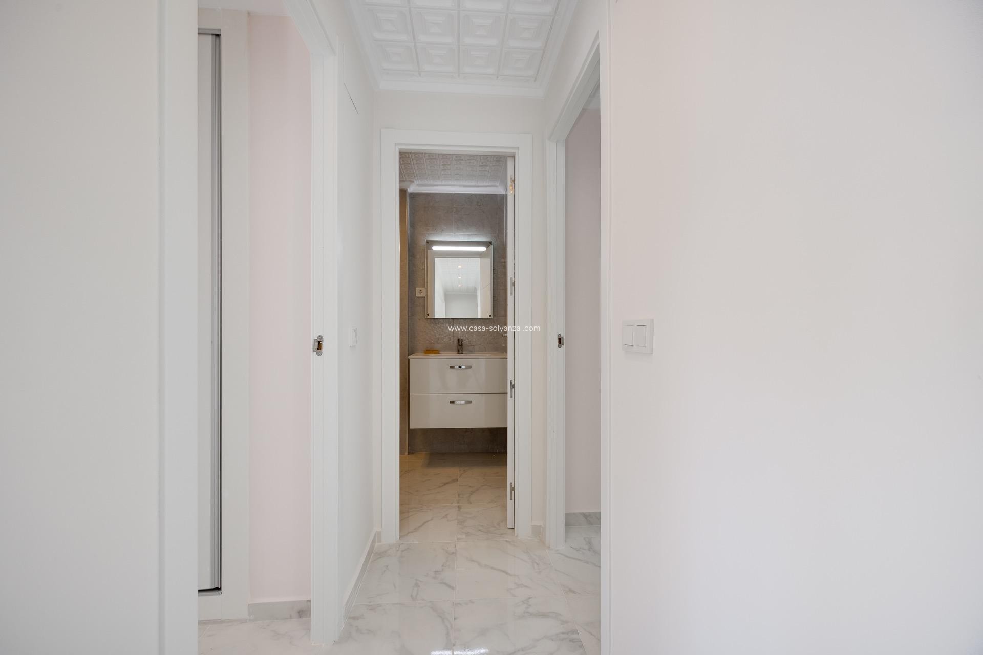 Reventa - Apartamento / piso - Torrevieja - Acequion