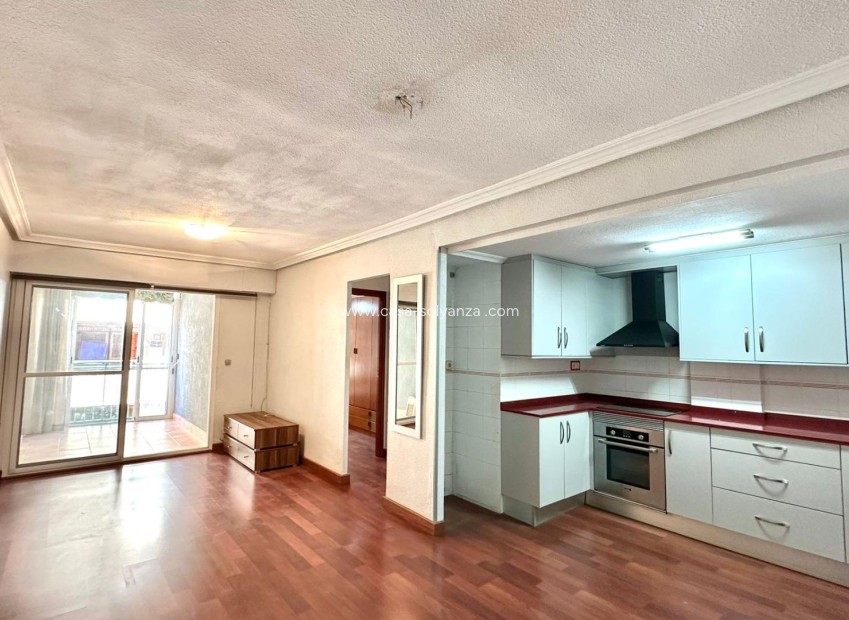 Reventa - Apartamento / piso - Torrevieja - Acequion