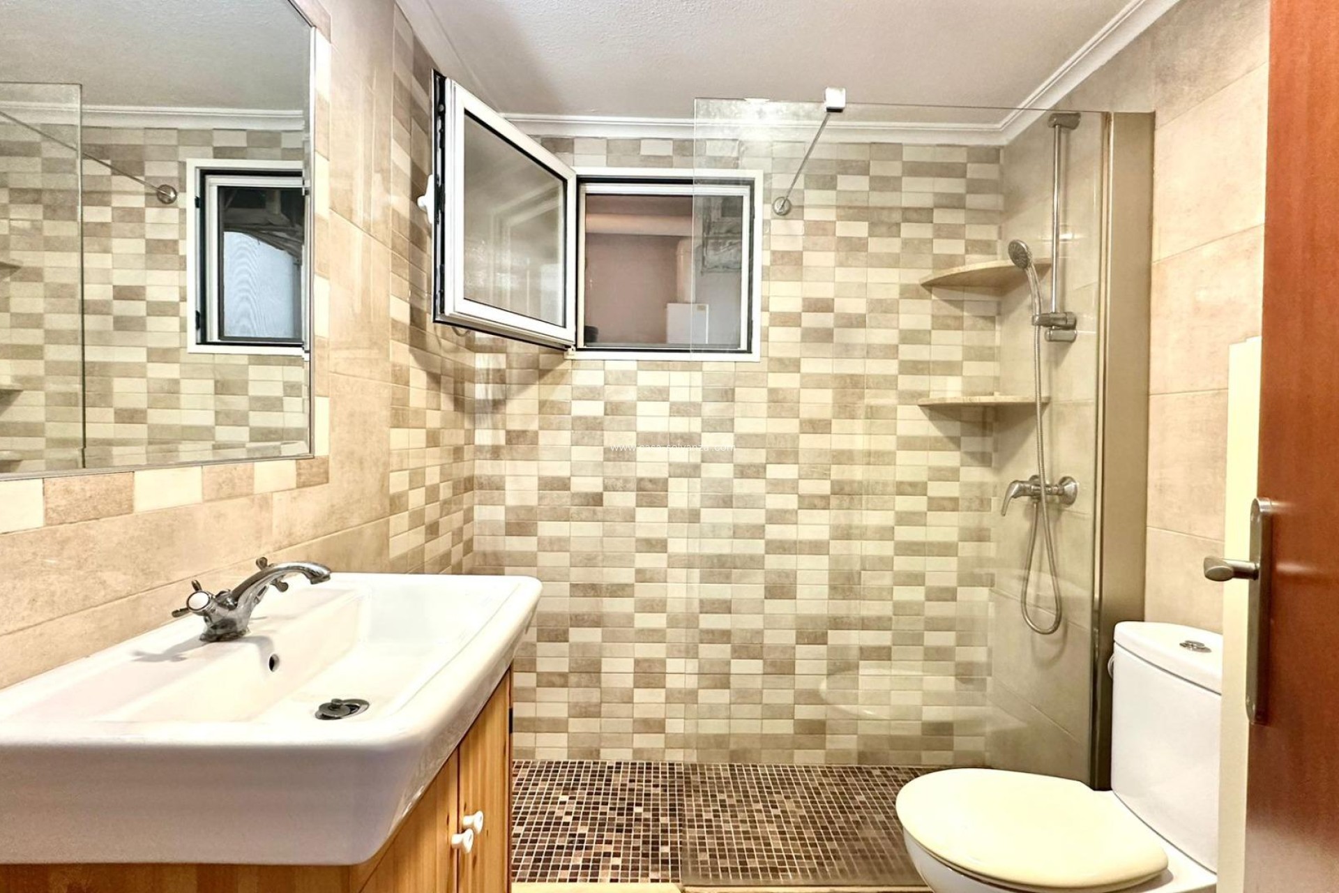 Reventa - Apartamento / piso - Torrevieja - Acequion