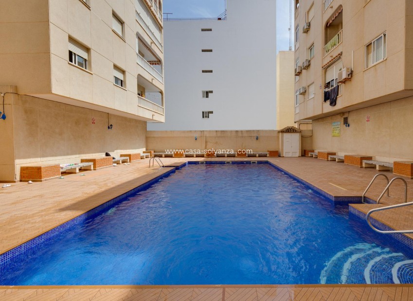 Reventa - Apartamento / piso - Torrevieja - Acequion