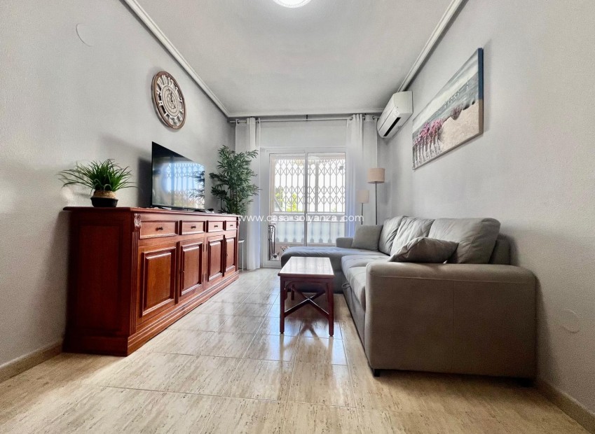 Reventa - Apartamento / piso - Torrevieja - Acequion