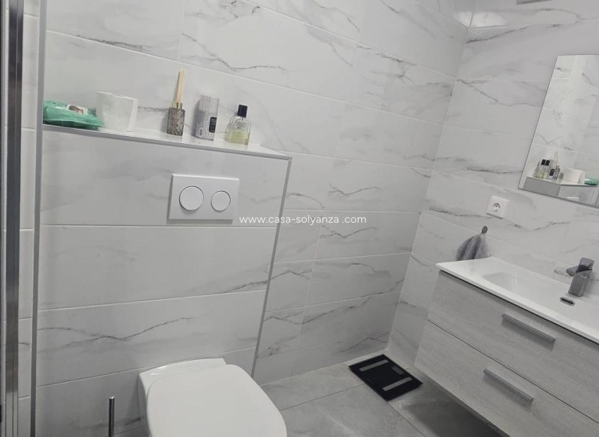 Reventa - Apartamento / piso - Torrevieja - Acequion