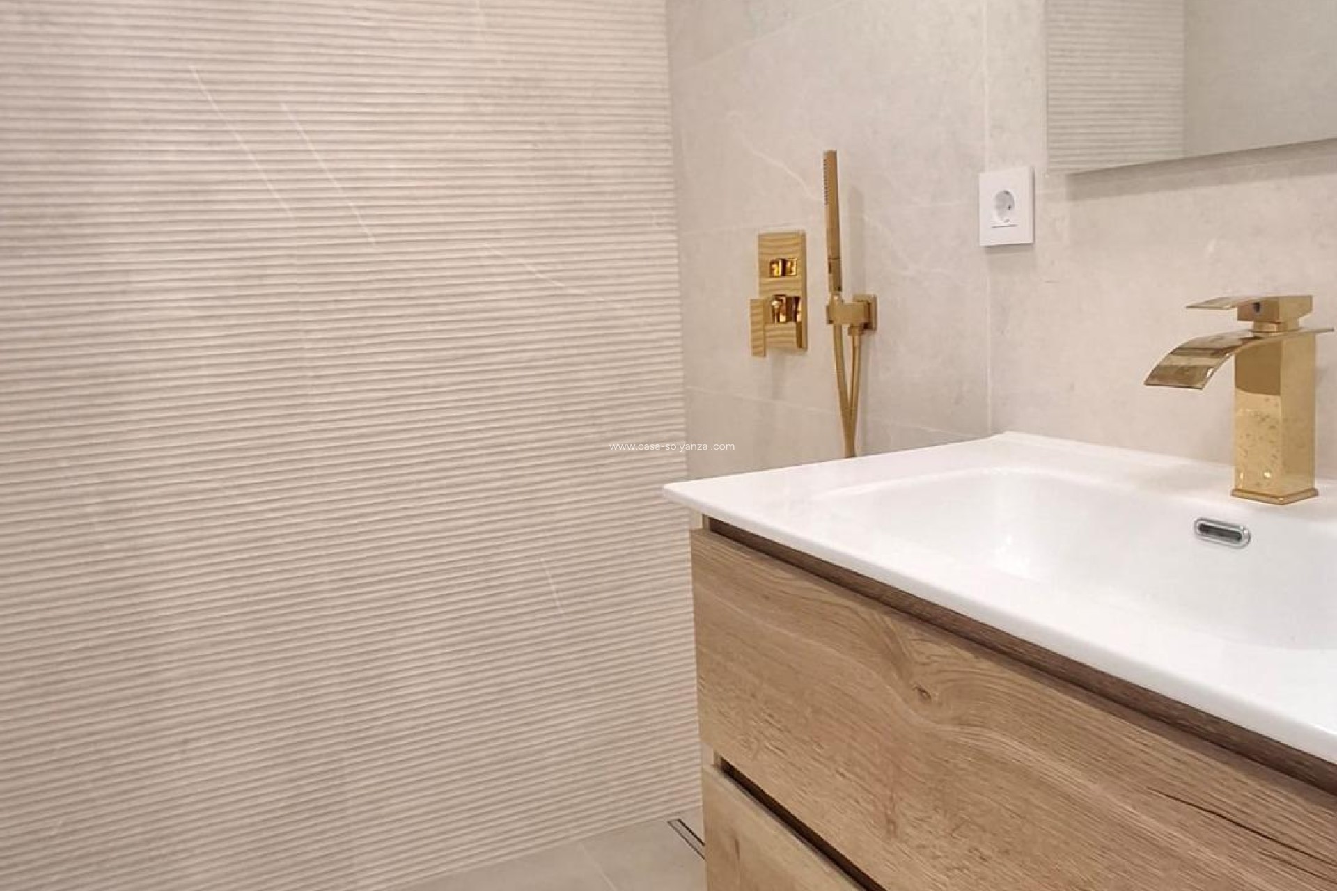 Reventa - Apartamento / piso - Torrevieja - Acequion