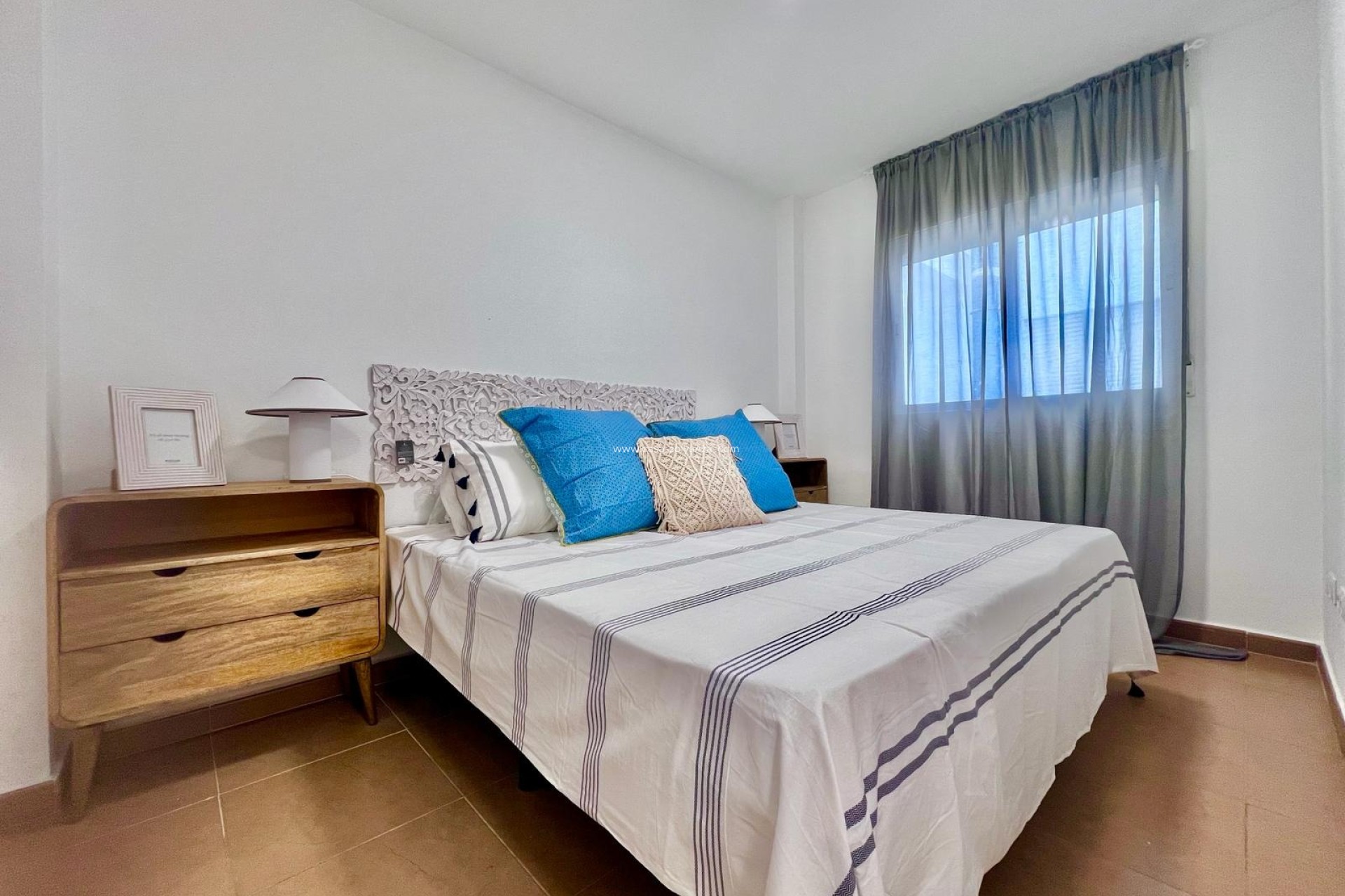 Reventa - Apartamento / piso - Torrevieja - Acequion