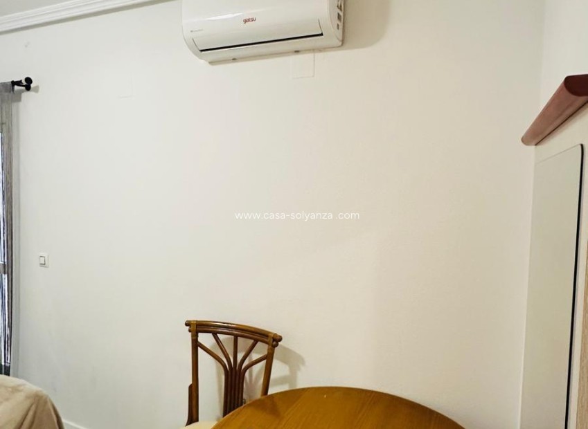 Reventa - Apartamento / piso - Torrevieja - Acequion