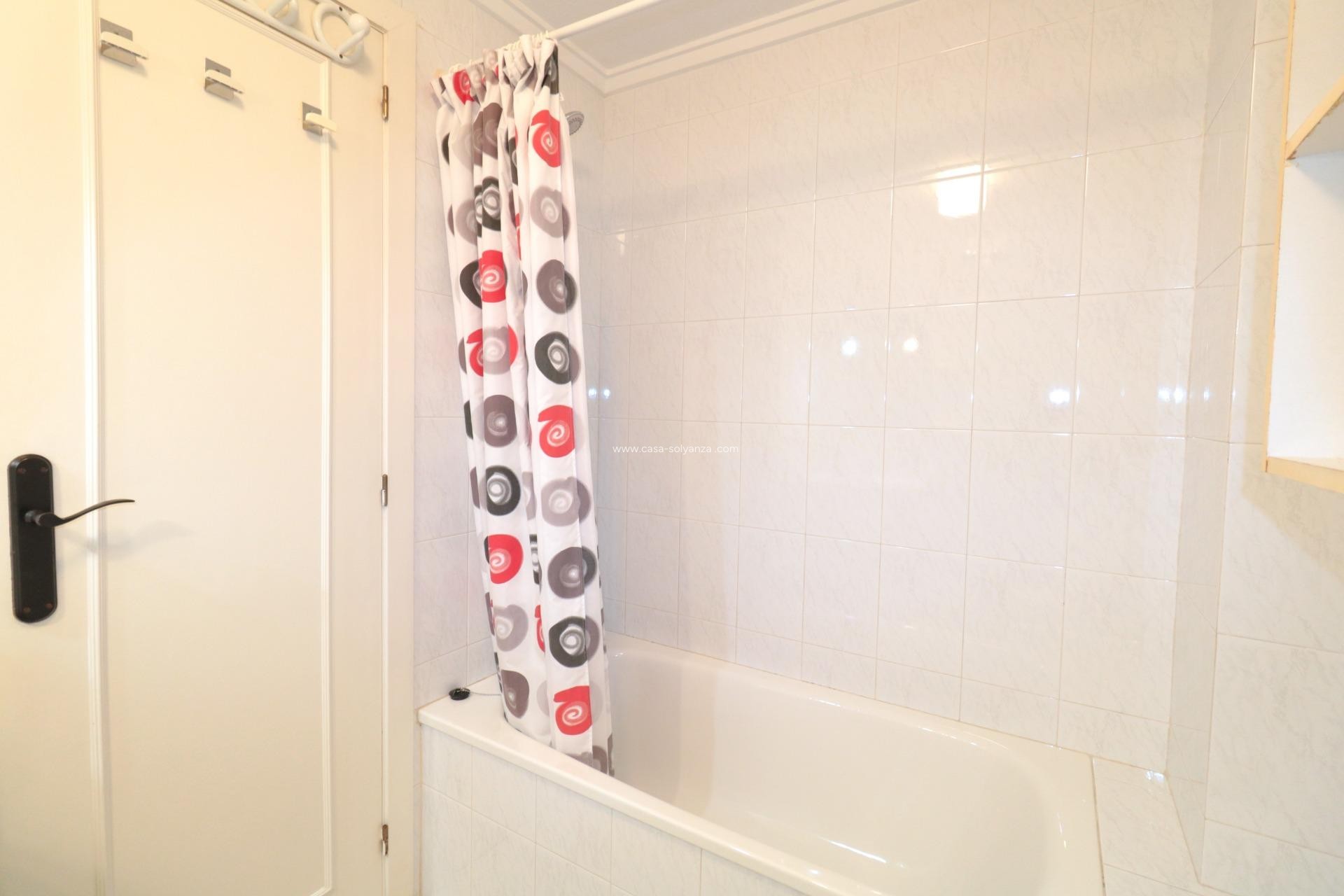 Reventa - Apartamento / piso - Torrevieja - Acequion
