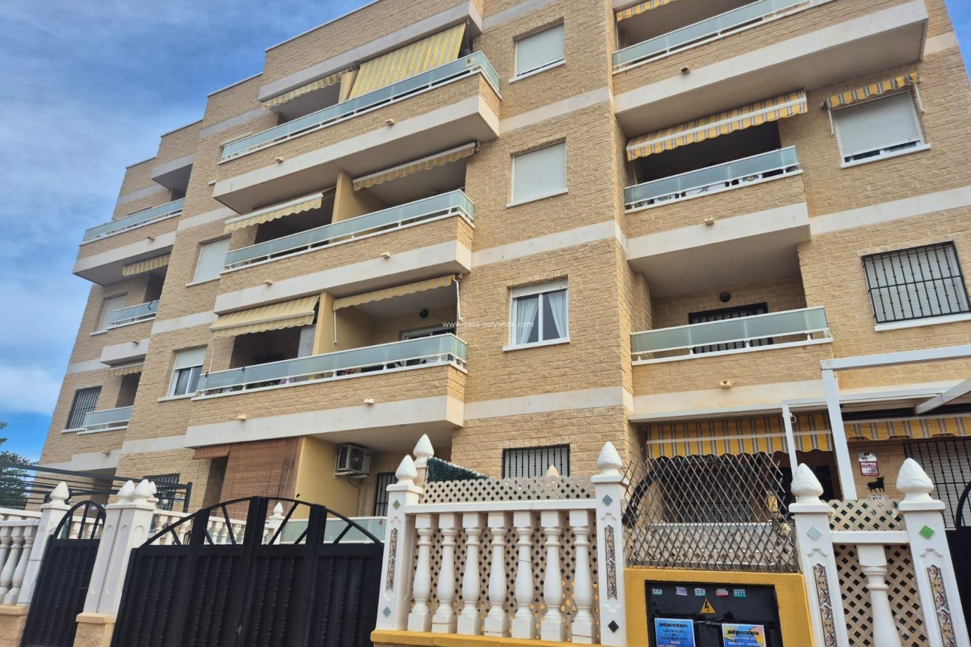 Reventa - Apartamento / piso - Torrevieja - Aguas nuevas