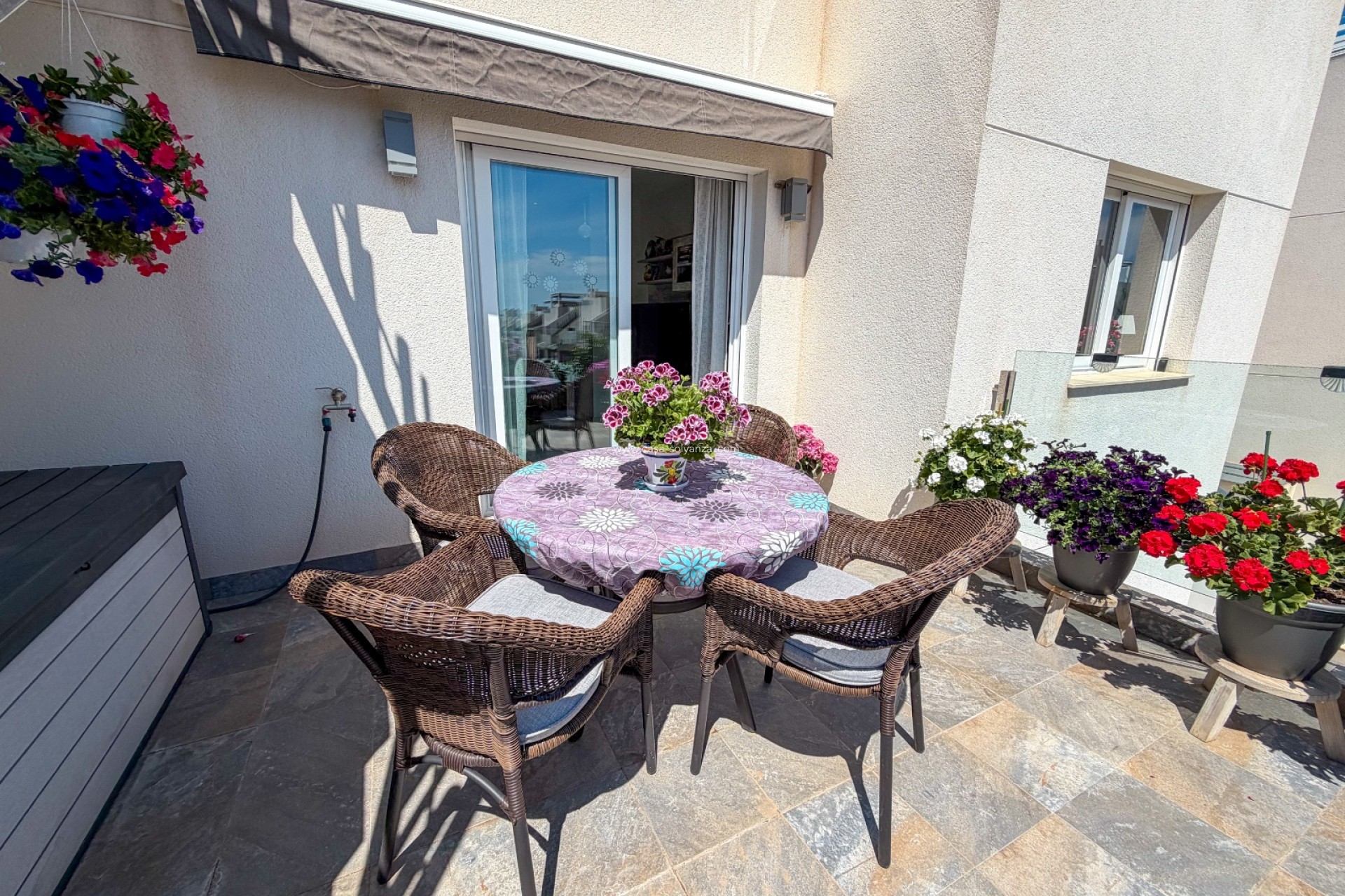 Reventa - Apartamento / piso - Torrevieja - Aguas nuevas