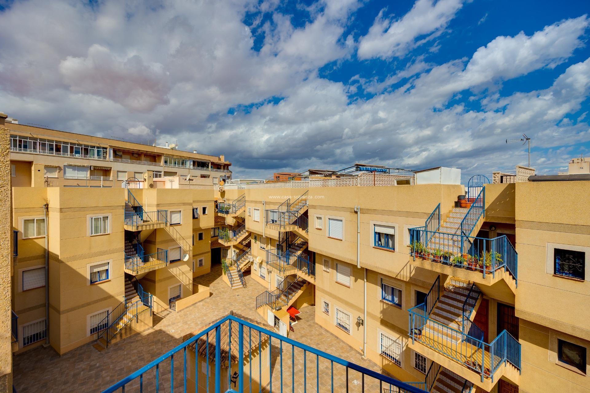 Reventa - Apartamento / piso - Torrevieja - Calas Blanca