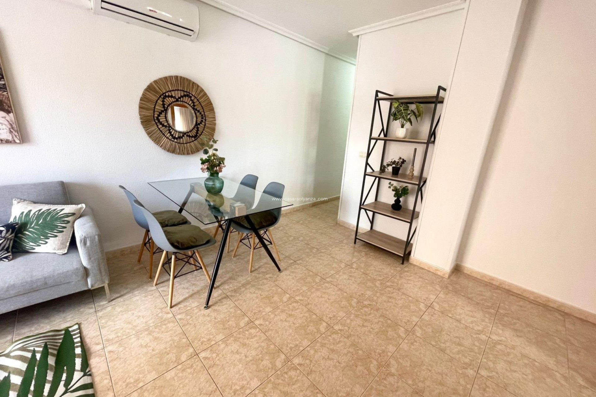 Reventa - Apartamento / piso - Torrevieja - Center
