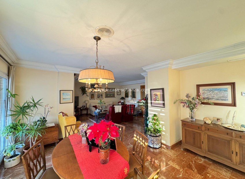 Reventa - Apartamento / piso - Torrevieja - Center