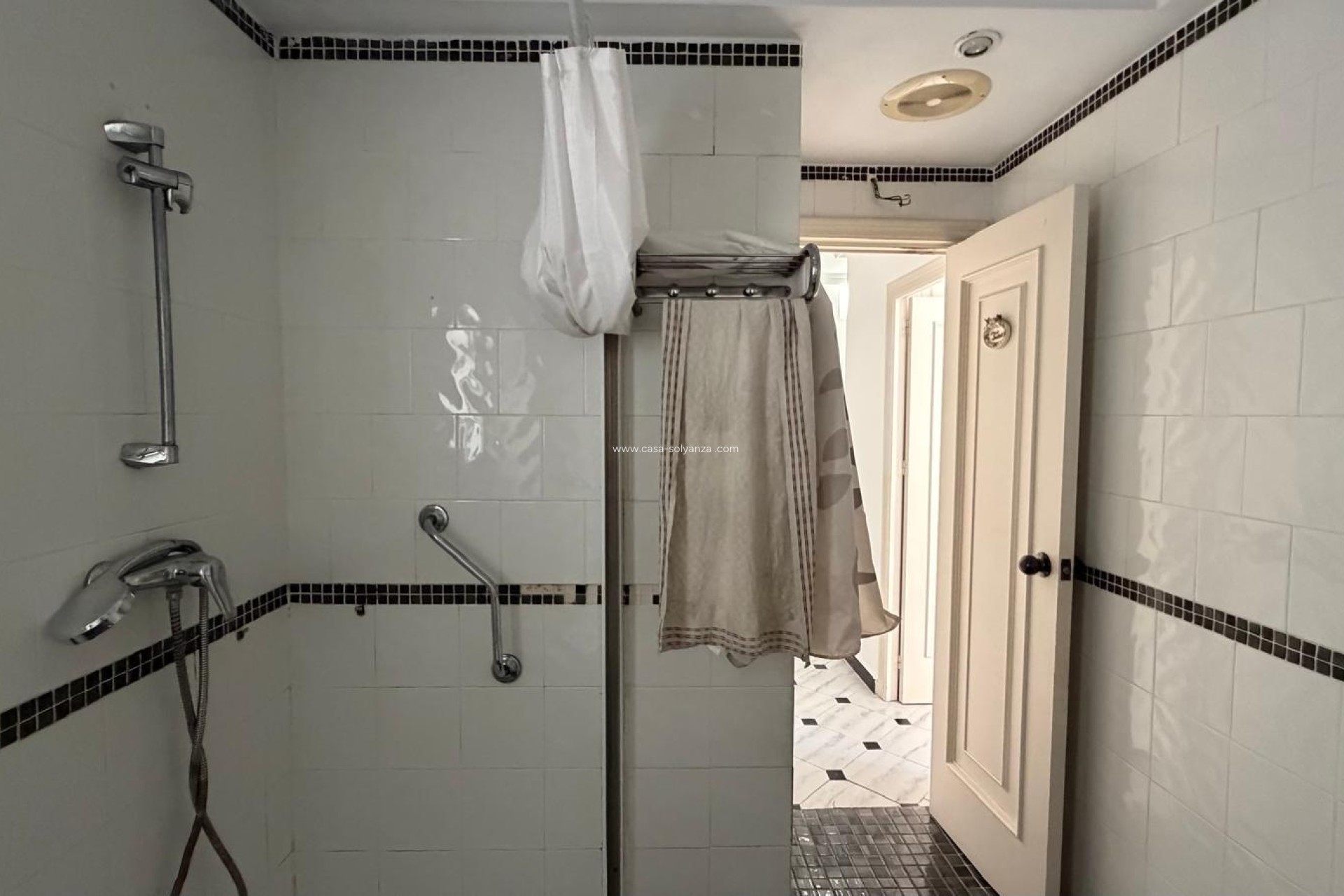Reventa - Apartamento / piso - Torrevieja - Center