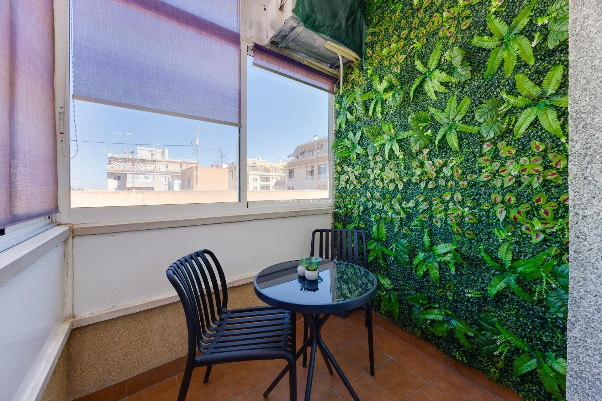 Reventa - Apartamento / piso - Torrevieja - Center