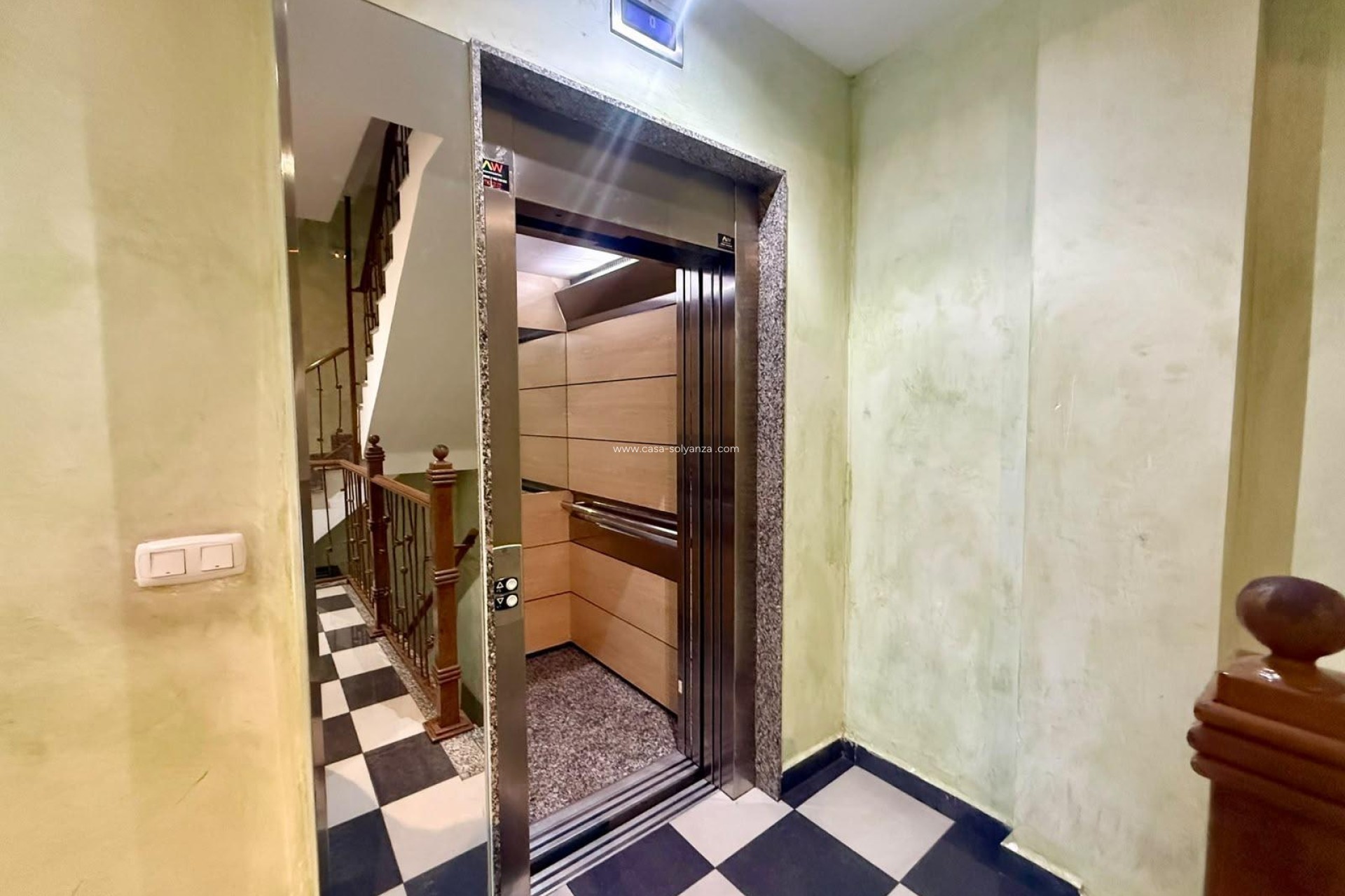 Reventa - Apartamento / piso - Torrevieja - Center