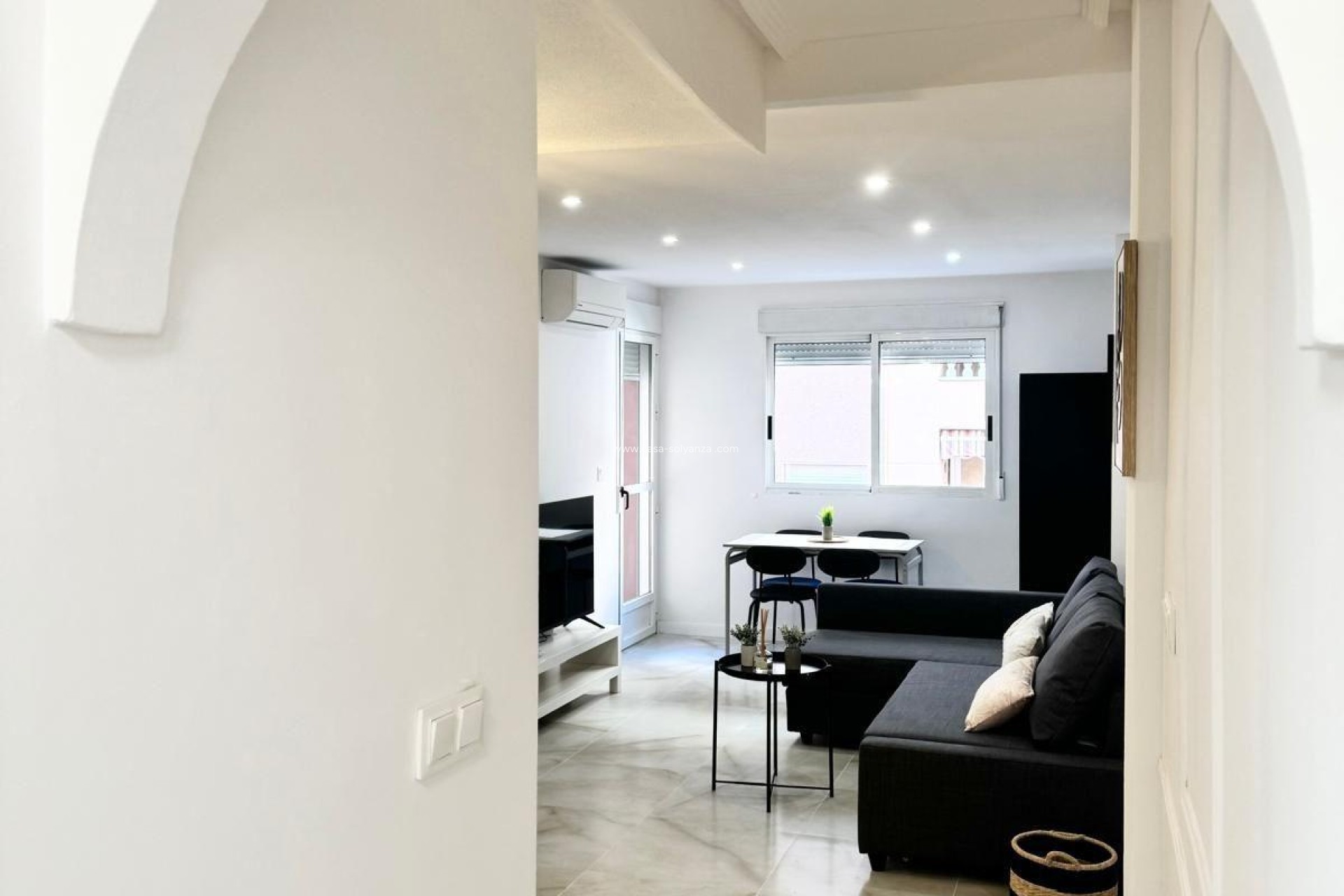 Reventa - Apartamento / piso - Torrevieja - Center