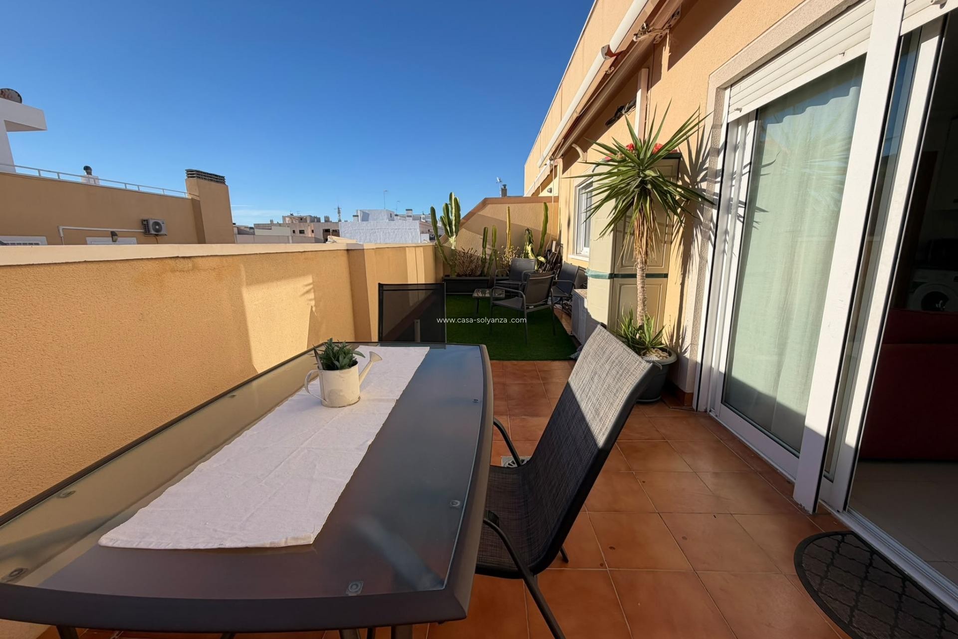 Reventa - Apartamento / piso - Torrevieja - Center