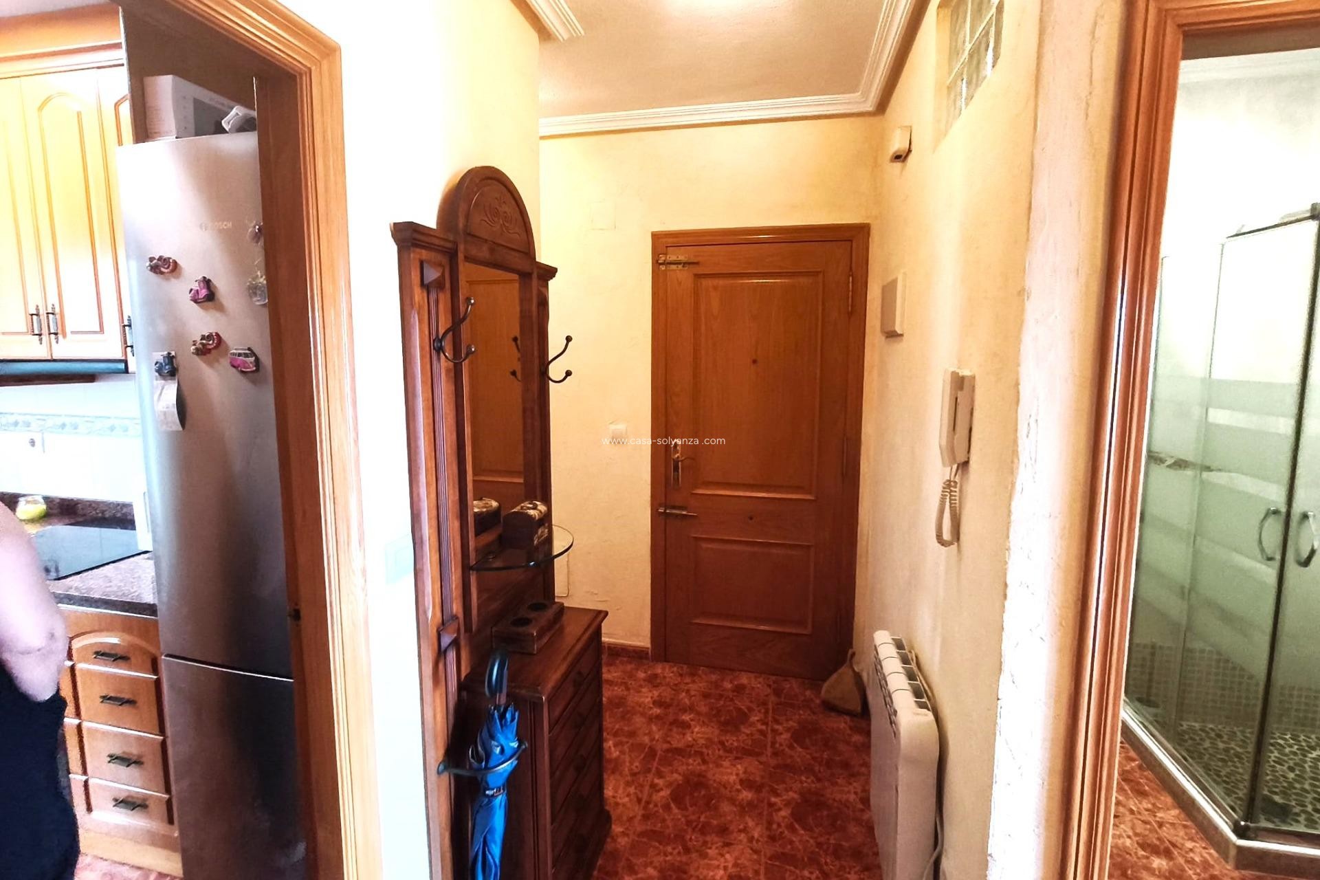 Reventa - Apartamento / piso - Torrevieja - Center