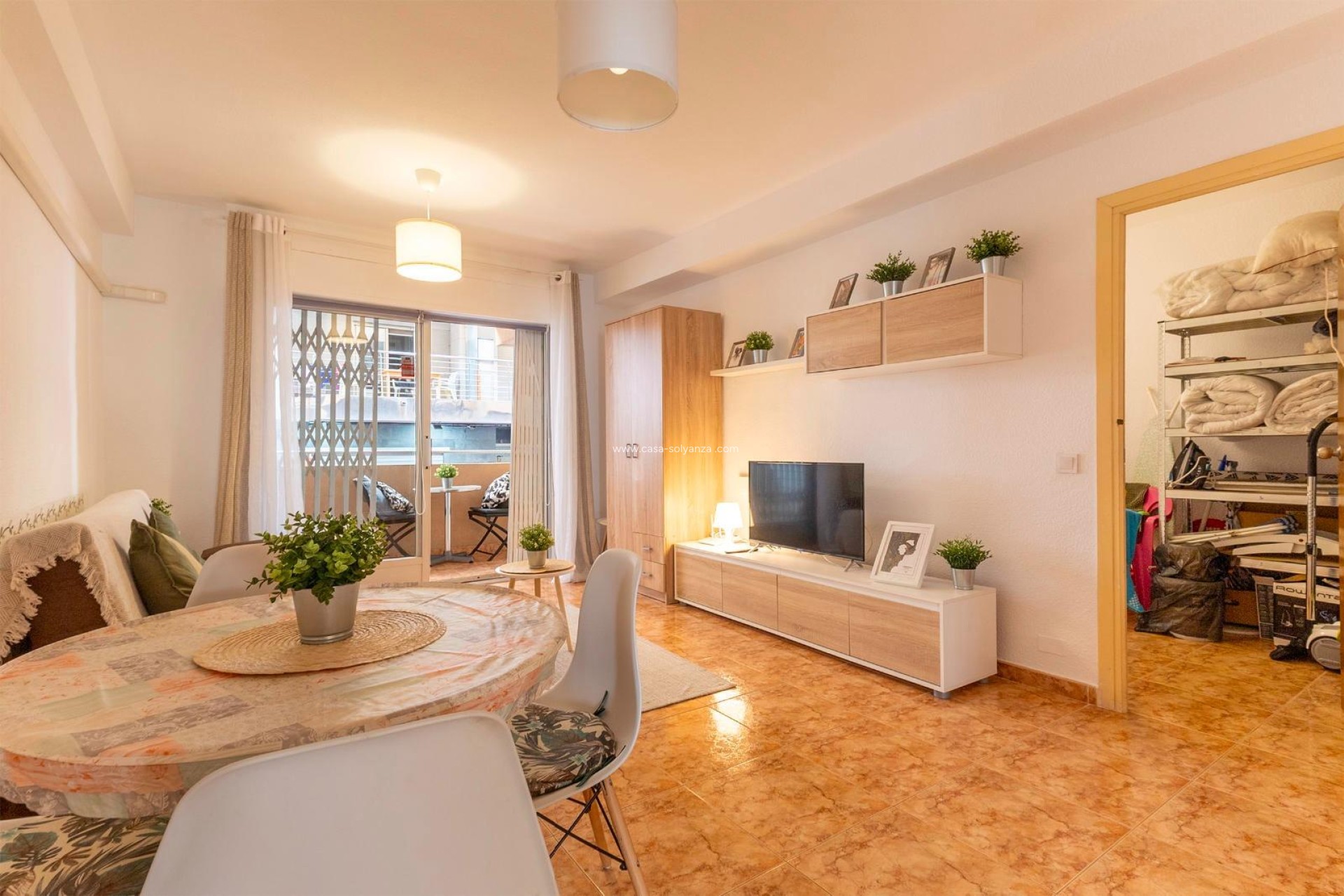 Reventa - Apartamento / piso - Torrevieja - Center