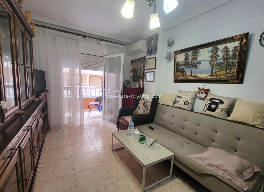Reventa - Apartamento / piso - Torrevieja - Center