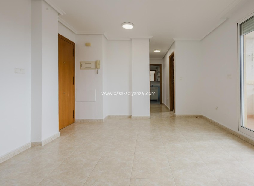 Reventa - Apartamento / piso - Torrevieja - Center