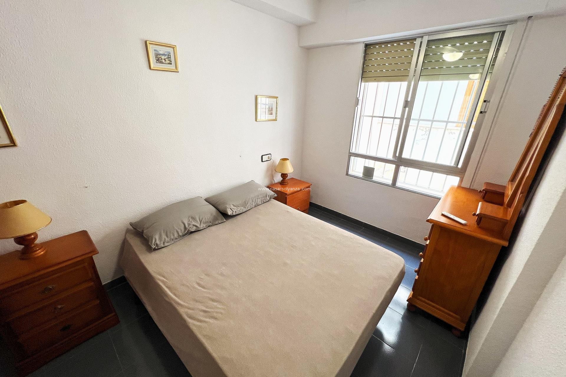 Reventa - Apartamento / piso - Torrevieja - Center