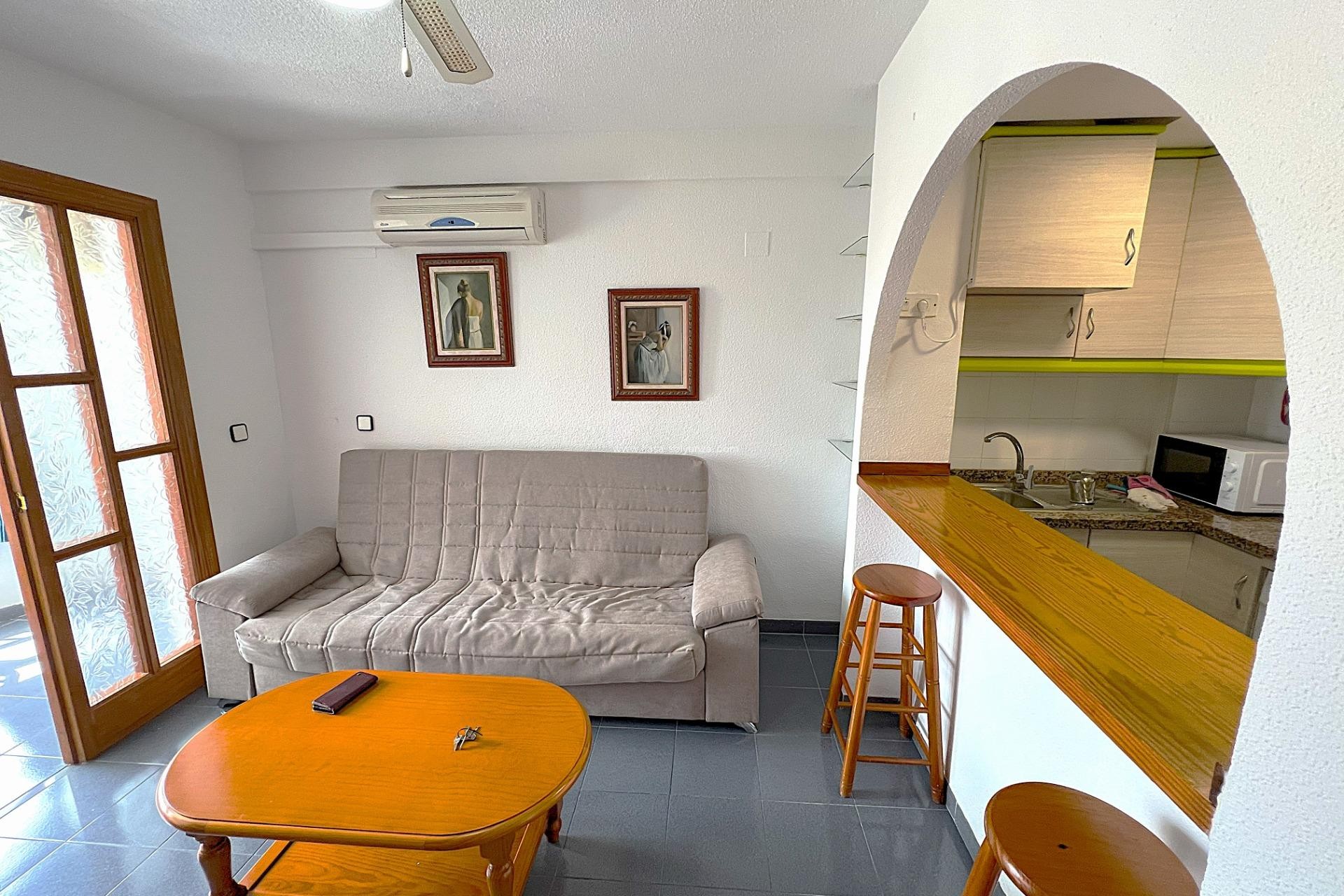Reventa - Apartamento / piso - Torrevieja - Center