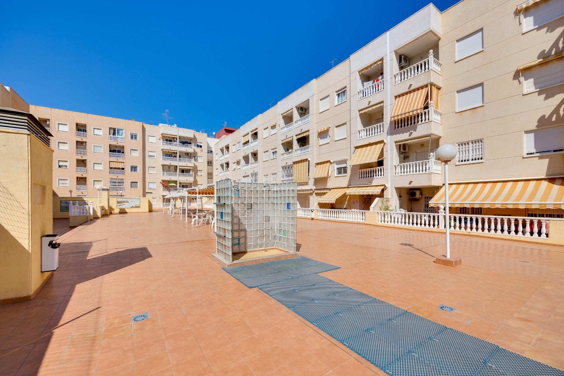 Reventa - Apartamento / piso - Torrevieja - Center