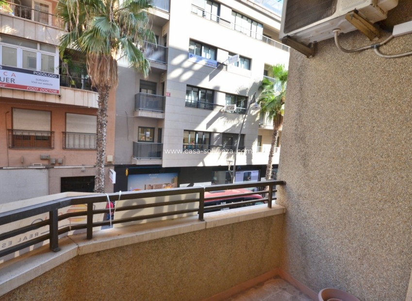 Reventa - Apartamento / piso - Torrevieja - Center