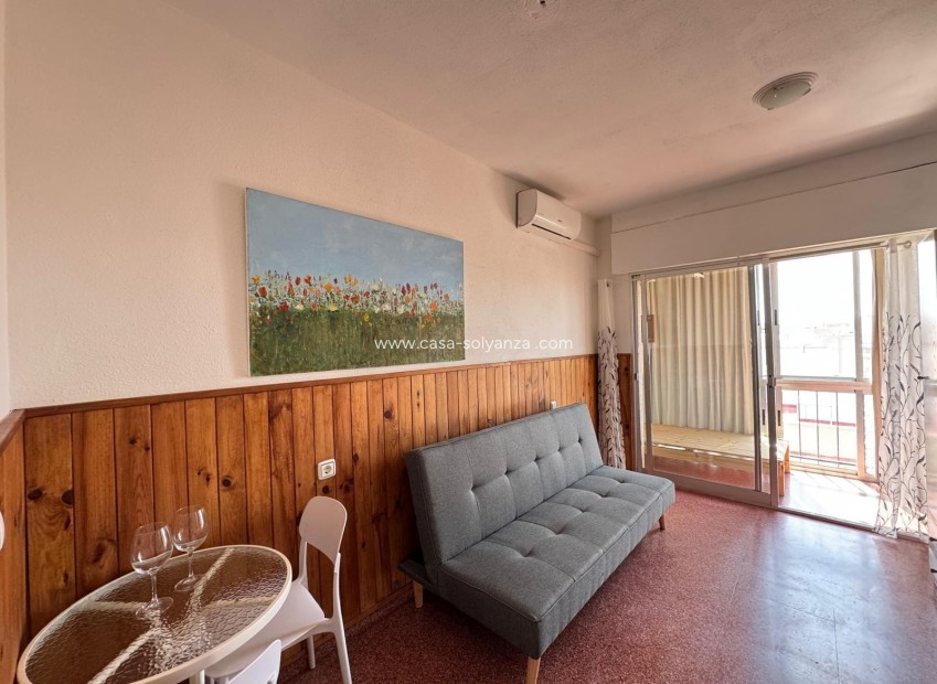 Reventa - Apartamento / piso - Torrevieja - Center