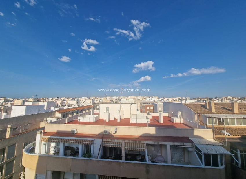 Reventa - Apartamento / piso - Torrevieja - Center