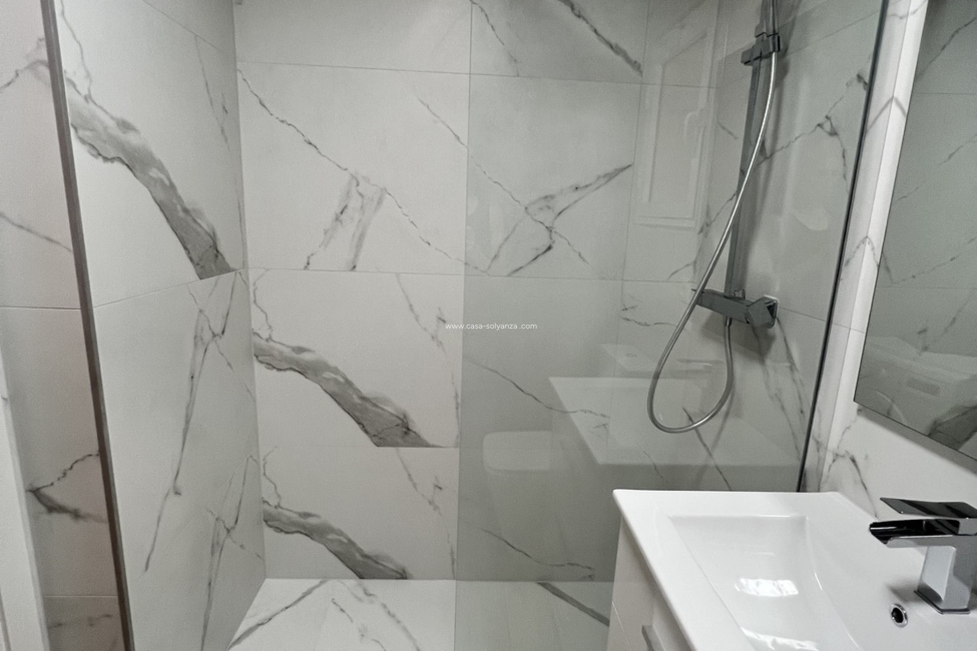 Reventa - Apartamento / piso - Torrevieja - Center