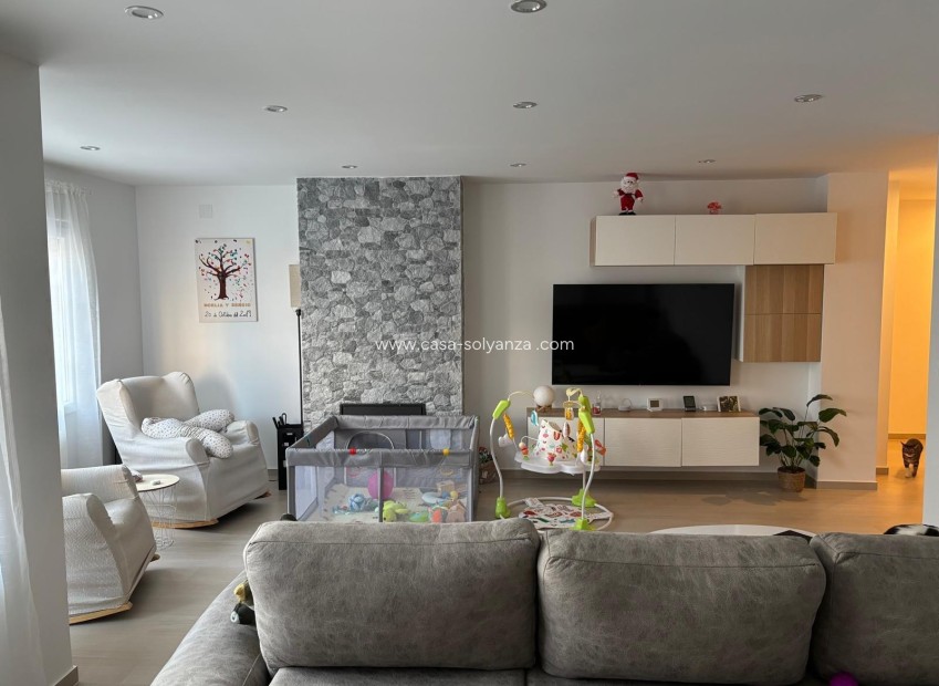 Reventa - Apartamento / piso - Torrevieja - Center