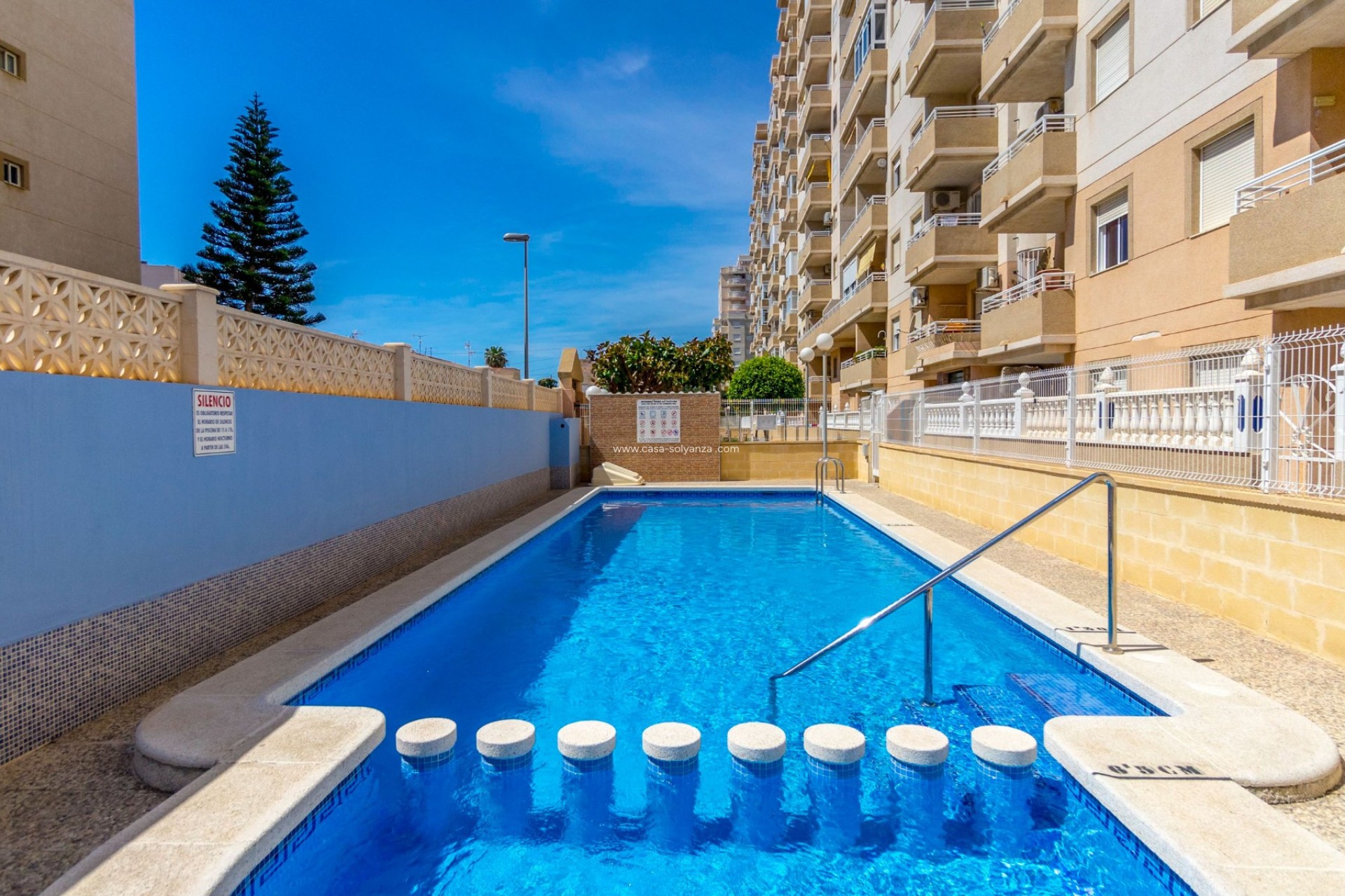 Reventa - Apartamento / piso - Torrevieja - Center