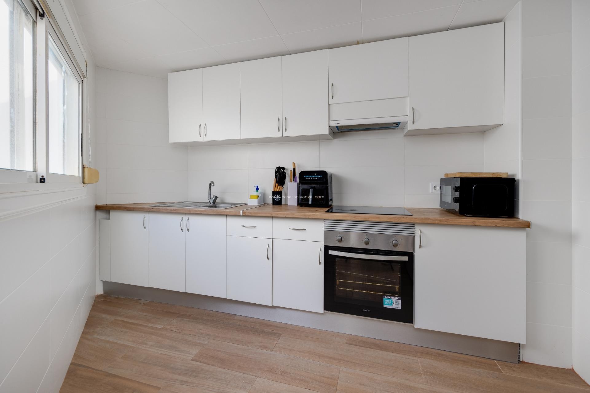 Reventa - Apartamento / piso - Torrevieja - Center