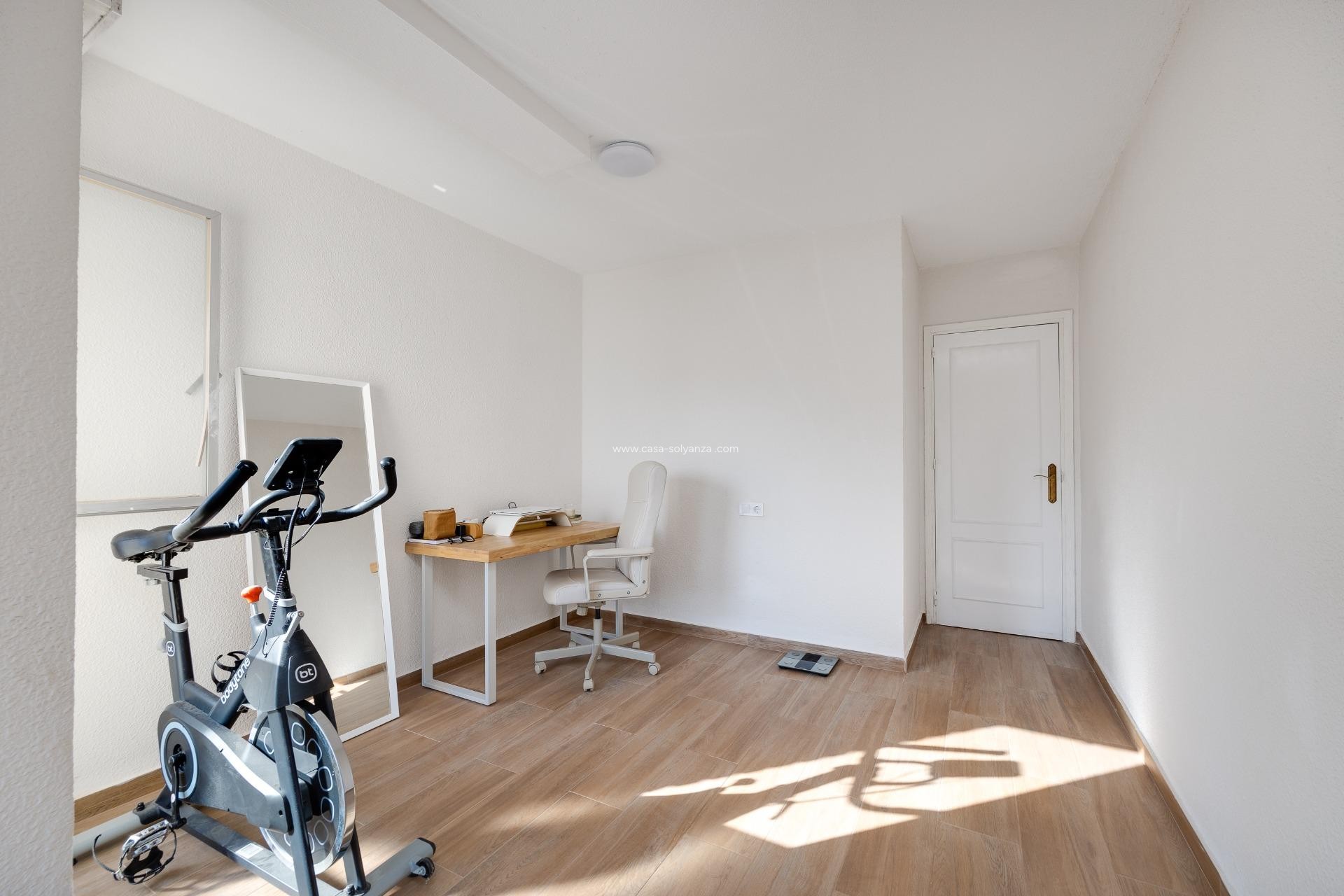 Reventa - Apartamento / piso - Torrevieja - Center