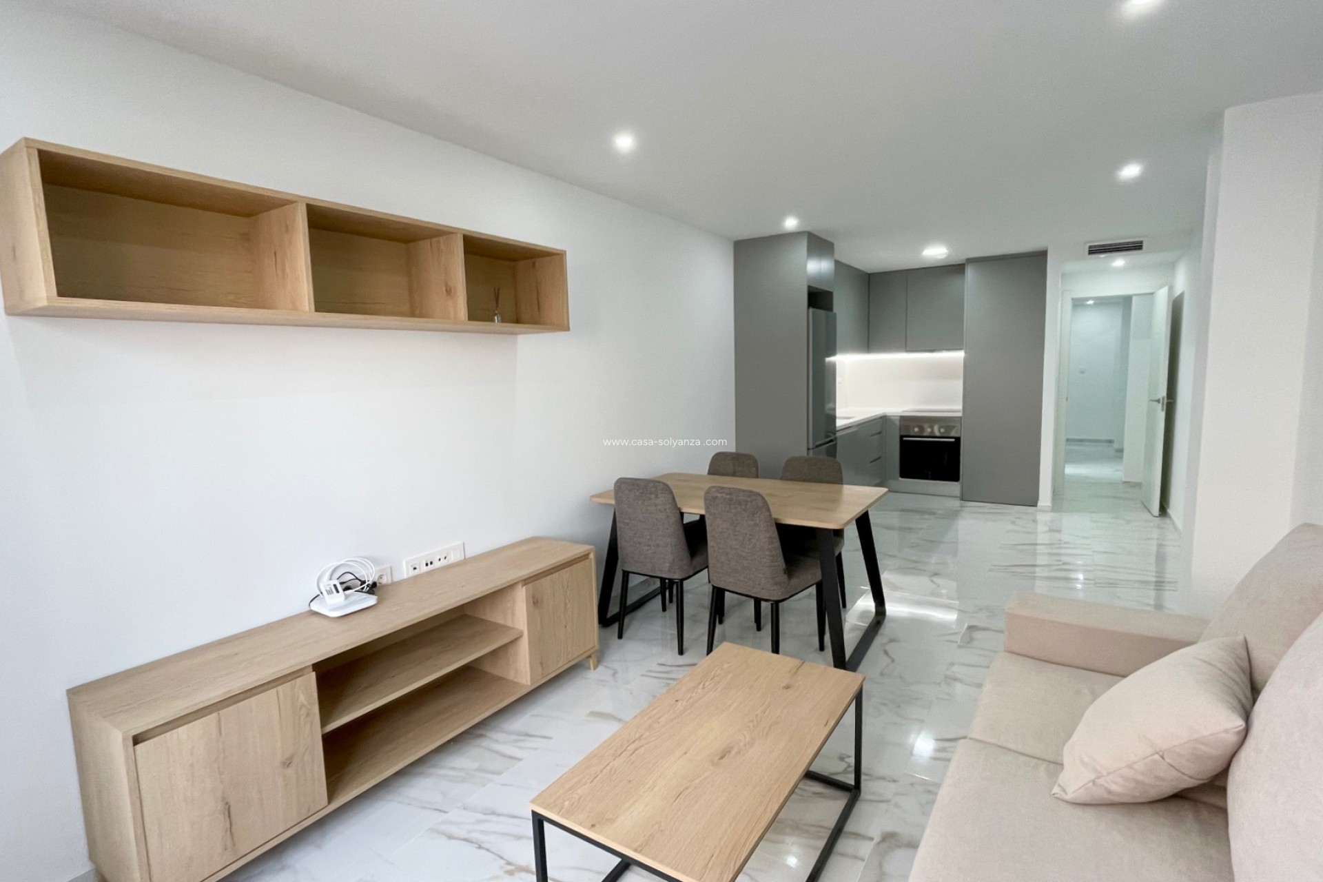 Reventa - Apartamento / piso - Torrevieja - Center