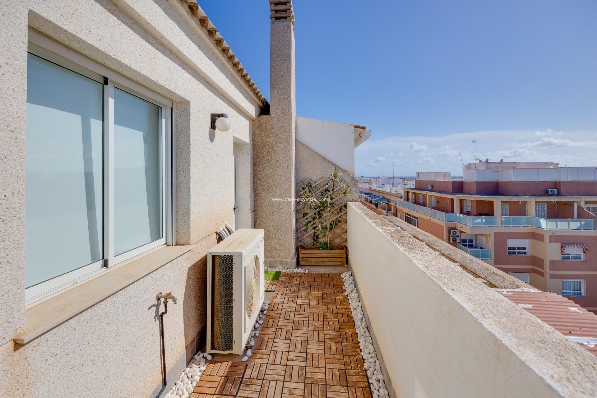 Reventa - Apartamento / piso - Torrevieja - Center