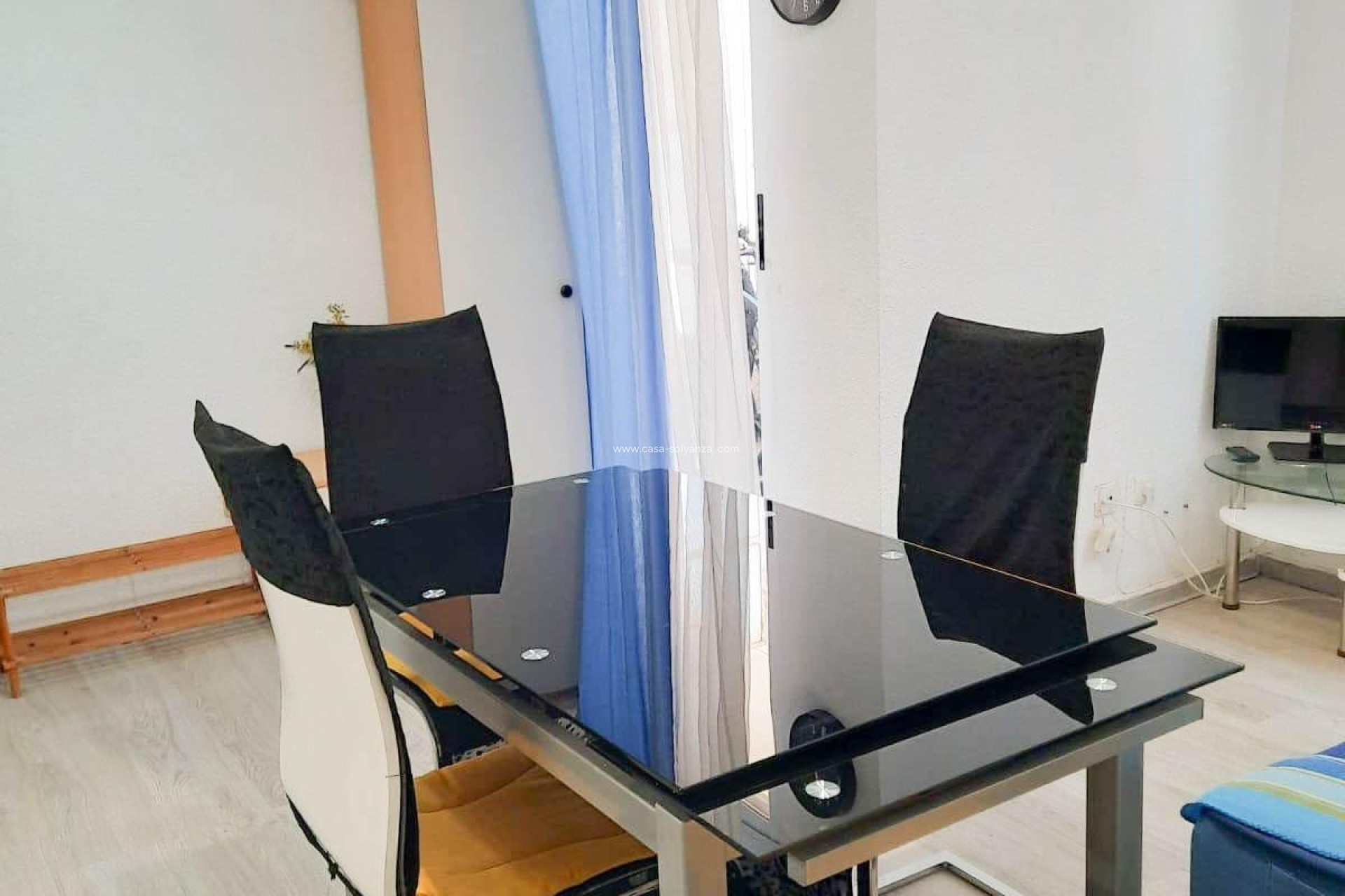 Reventa - Apartamento / piso - Torrevieja - Center