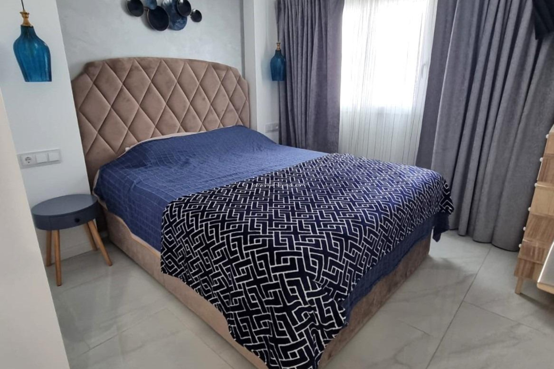 Reventa - Apartamento / piso - Torrevieja - Center