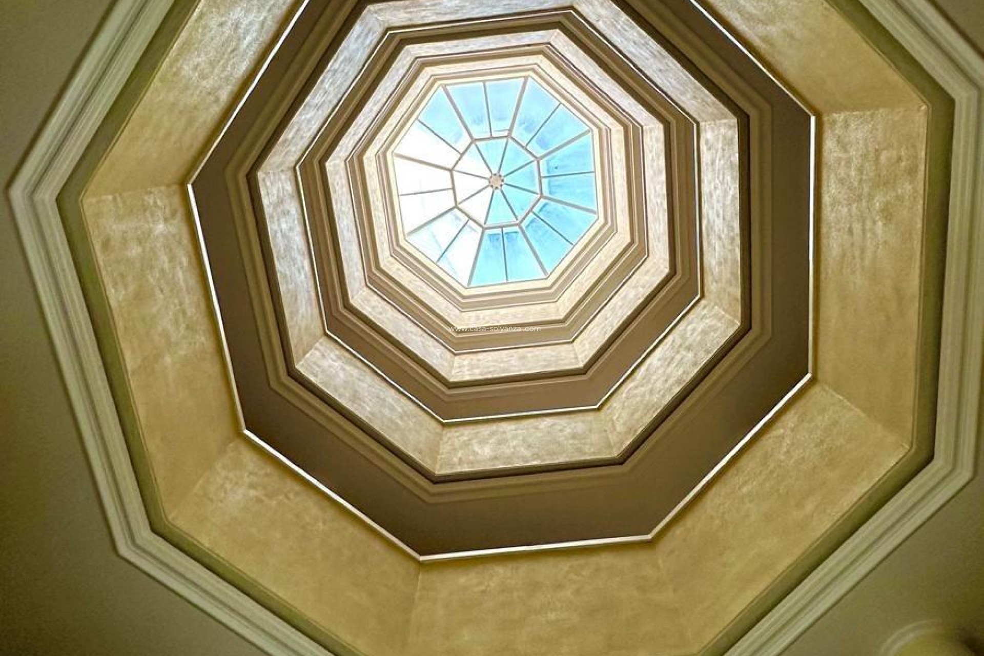 Reventa - Apartamento / piso - Torrevieja - Center