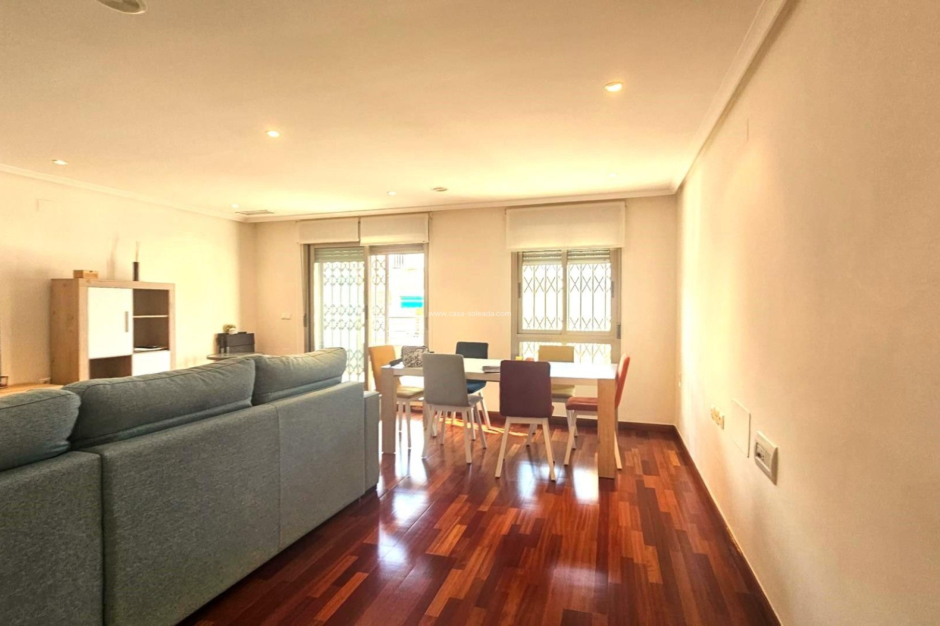 Reventa - Apartamento / piso - Torrevieja - Center