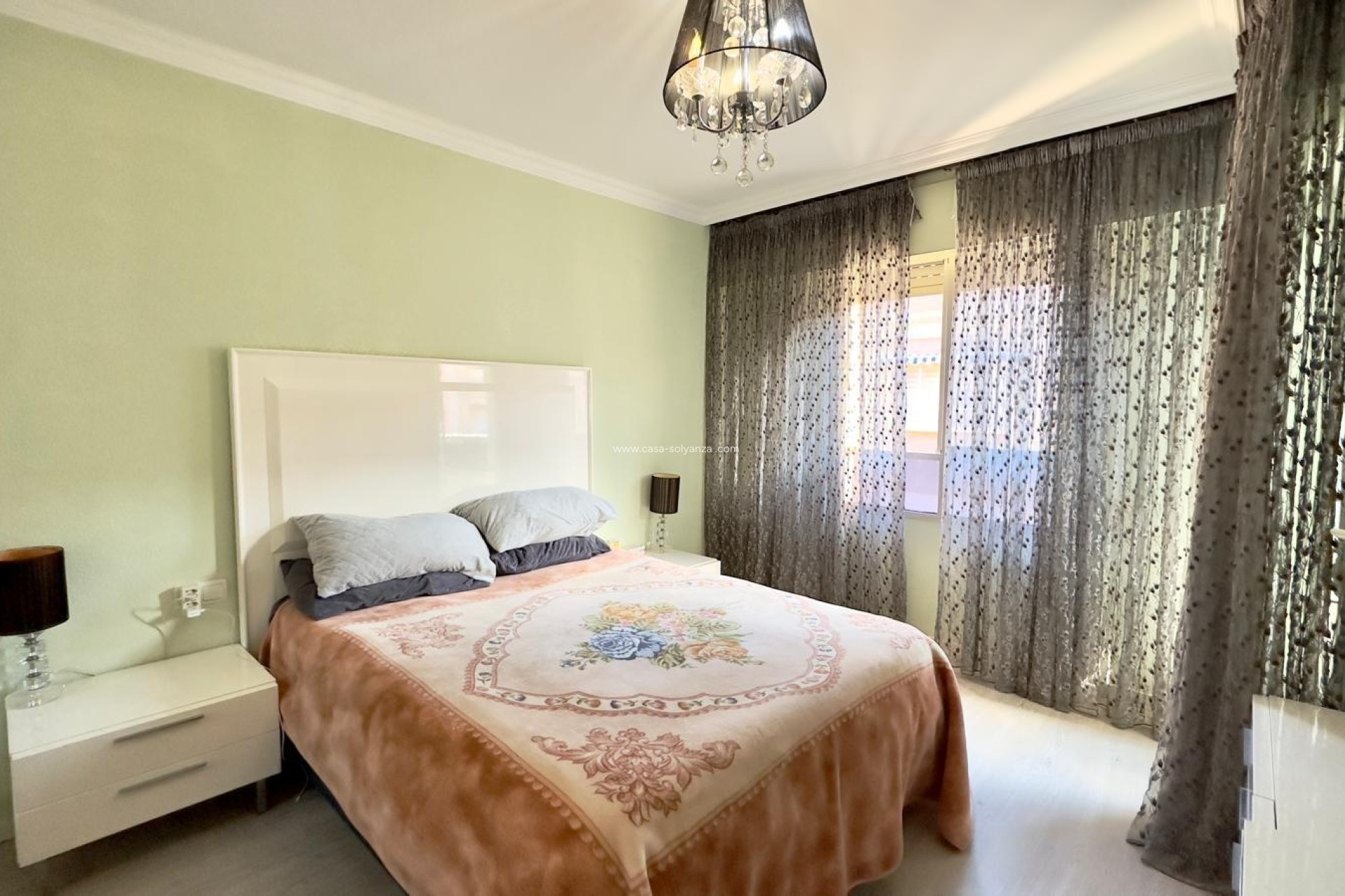 Reventa - Apartamento / piso - Torrevieja - Center