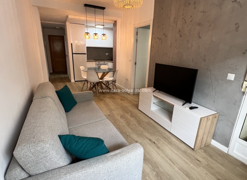 Reventa - Apartamento / piso - Torrevieja - Center