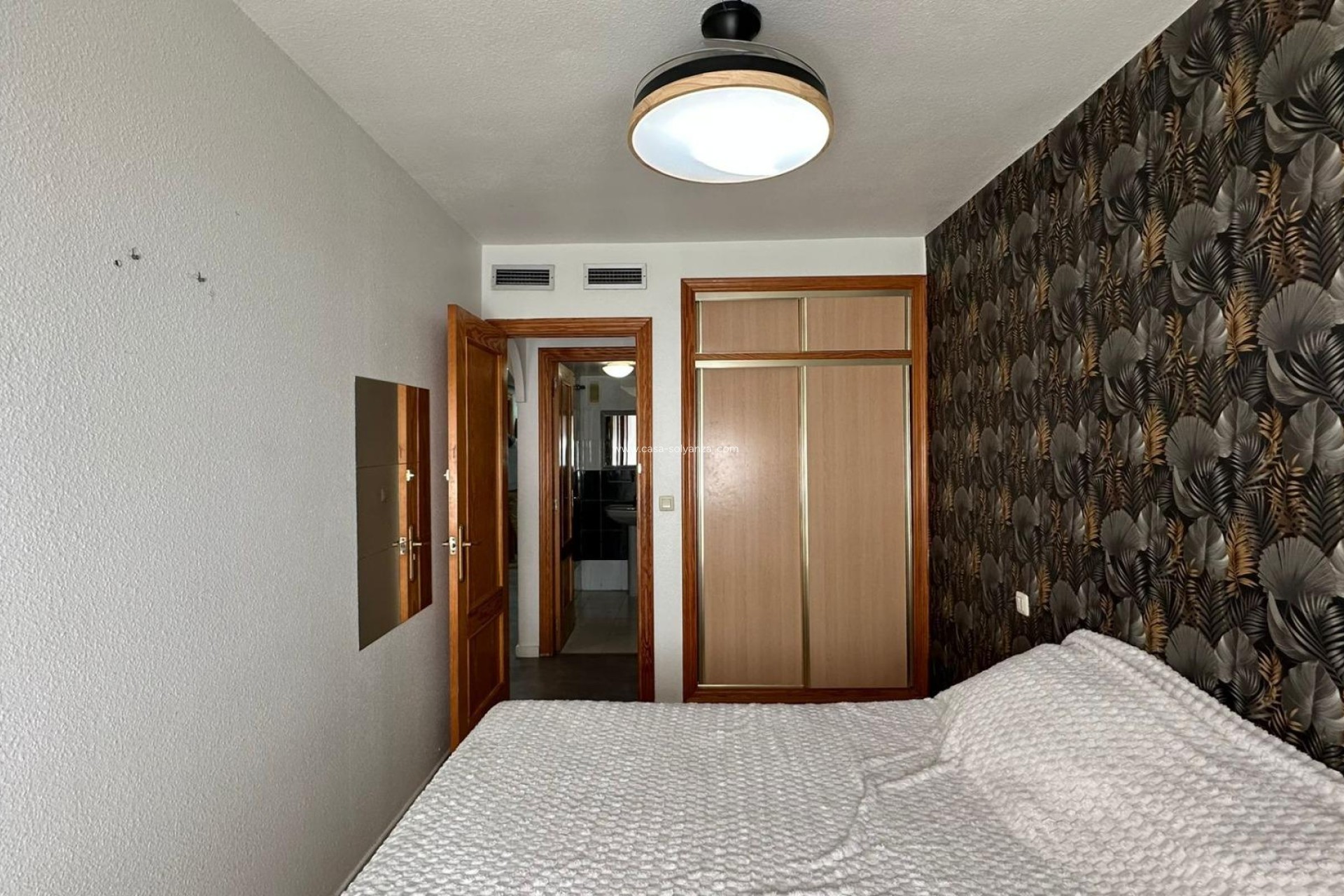 Reventa - Apartamento / piso - Torrevieja - Center